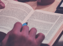Beneficios de leer la Biblia a diario