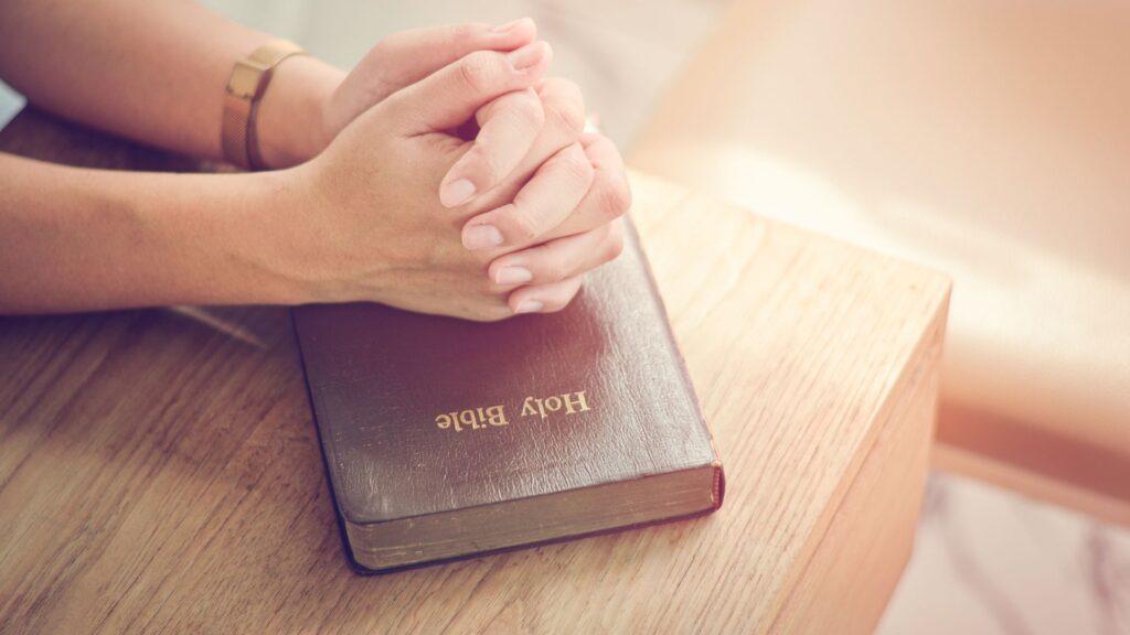 Descubre las Enseñanzas Bíblicas Fundamentales